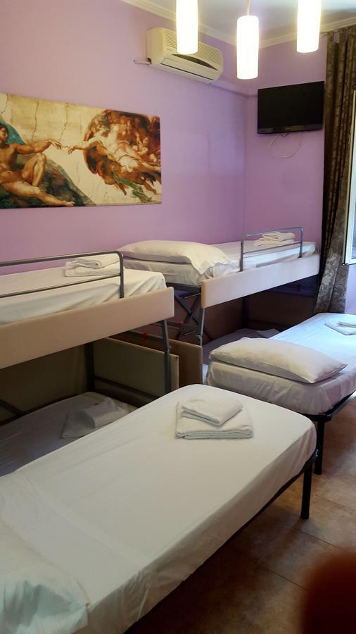 Guest house Domus Aurora 3*